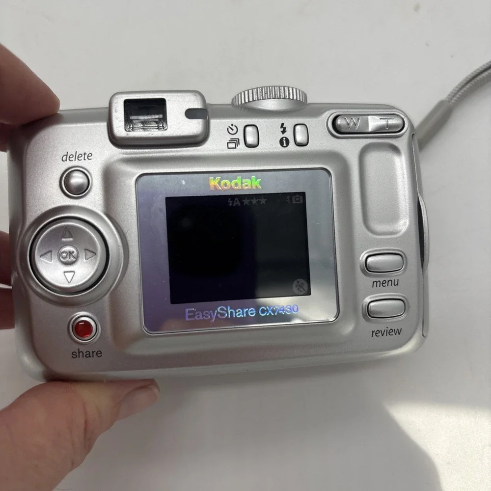 Kodak Easy Share CX7430 4.0 Megapixels Tested And Working With Manual